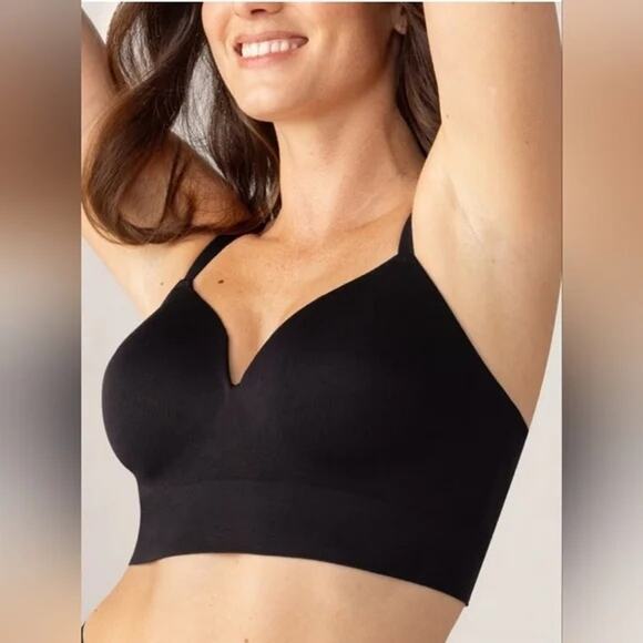 Seamless Cream Wireless Bra - Picture 2 of 6